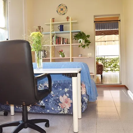 Holiday home Al10